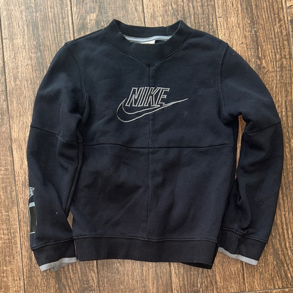 Nike Youth Black Crewneck Sweatshirt Swoosh Logo Pullover Size S